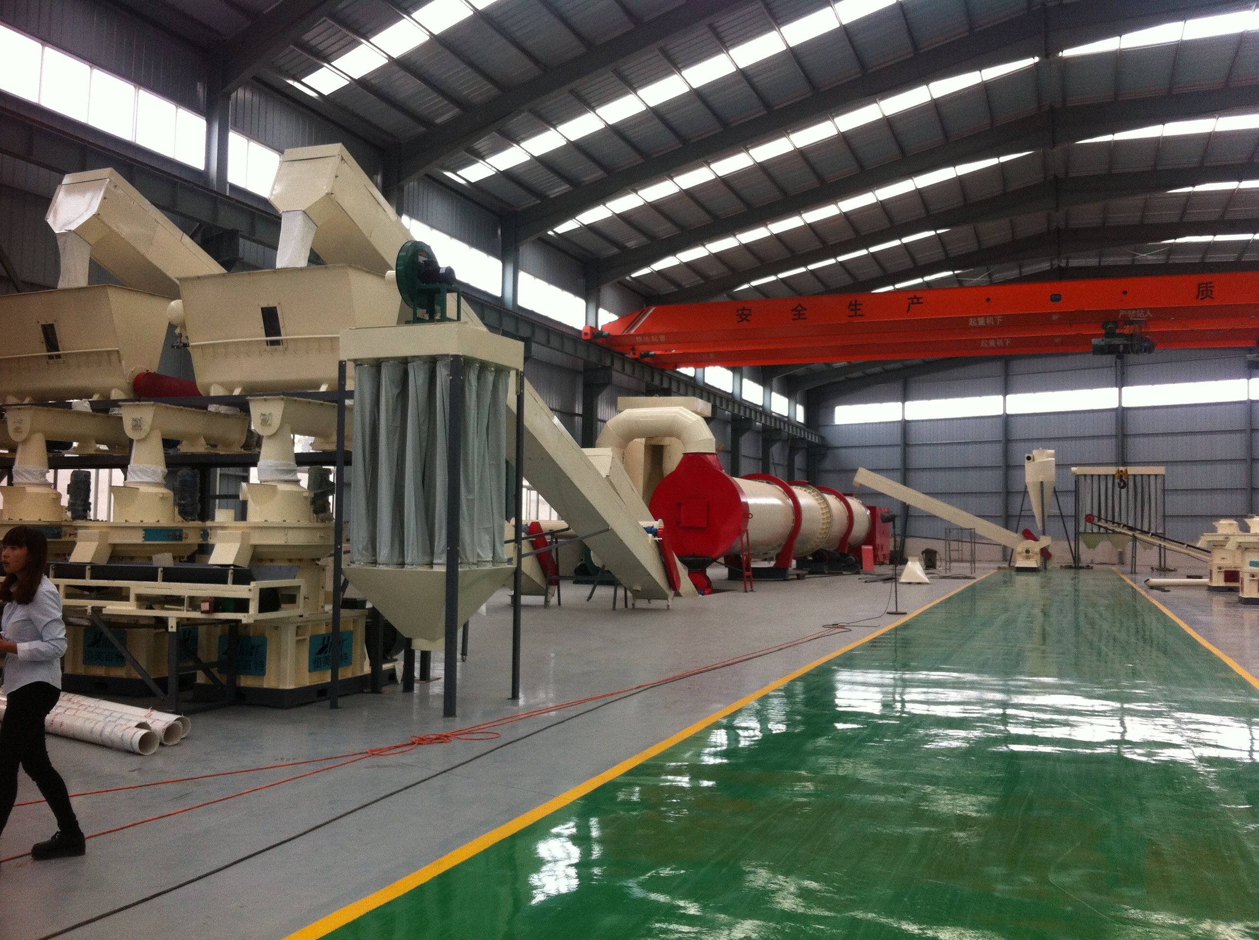 恒美高端大型環(huán)模生物質(zhì)顆粒機(jī) 開啟木屑秸稈高效成型與靈活分期新紀(jì)元